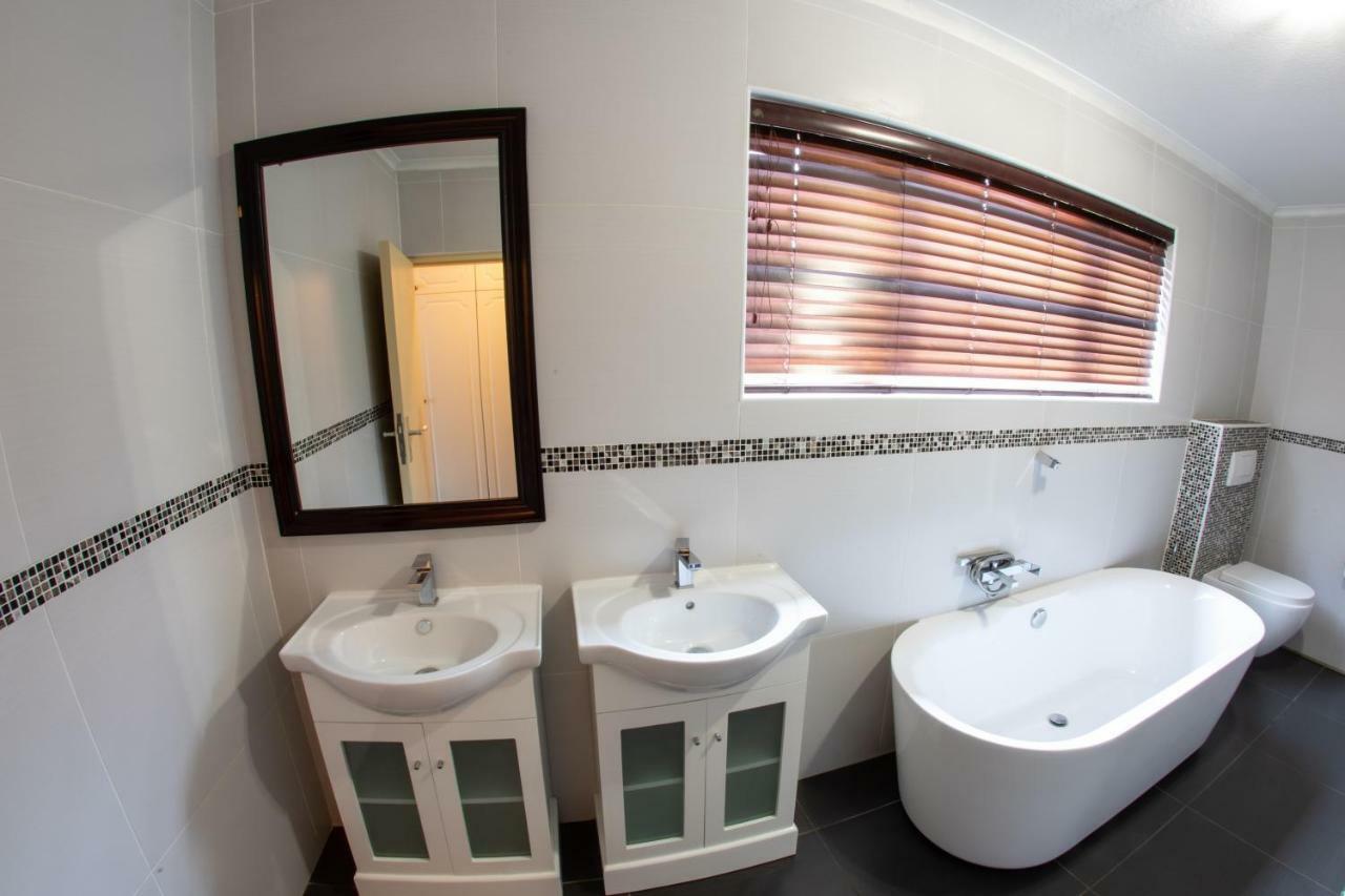 Meransha Self Catering Cc Walvis Bay Exteriér fotografie