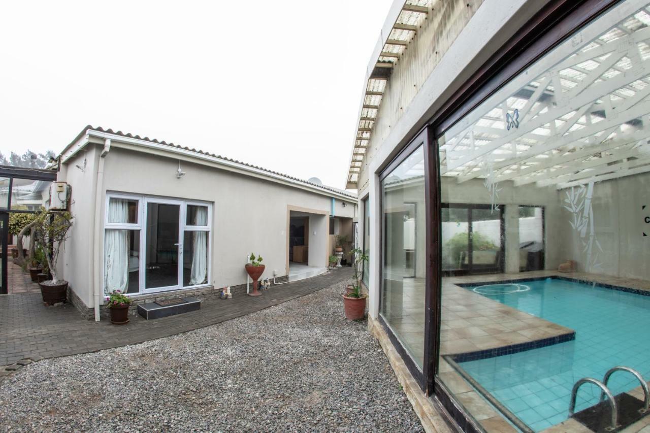 Meransha Self Catering Cc Walvis Bay Exteriér fotografie